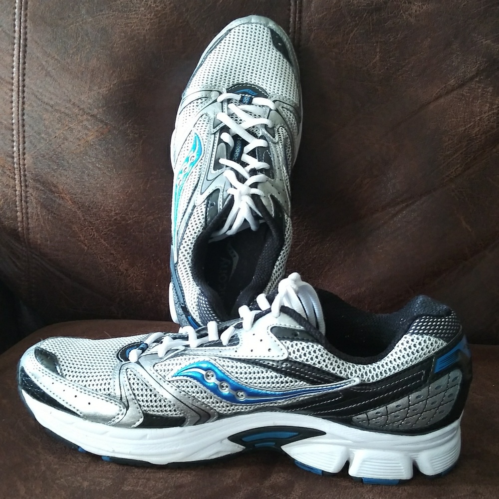 Mens Size 11 Wide Sneakers
